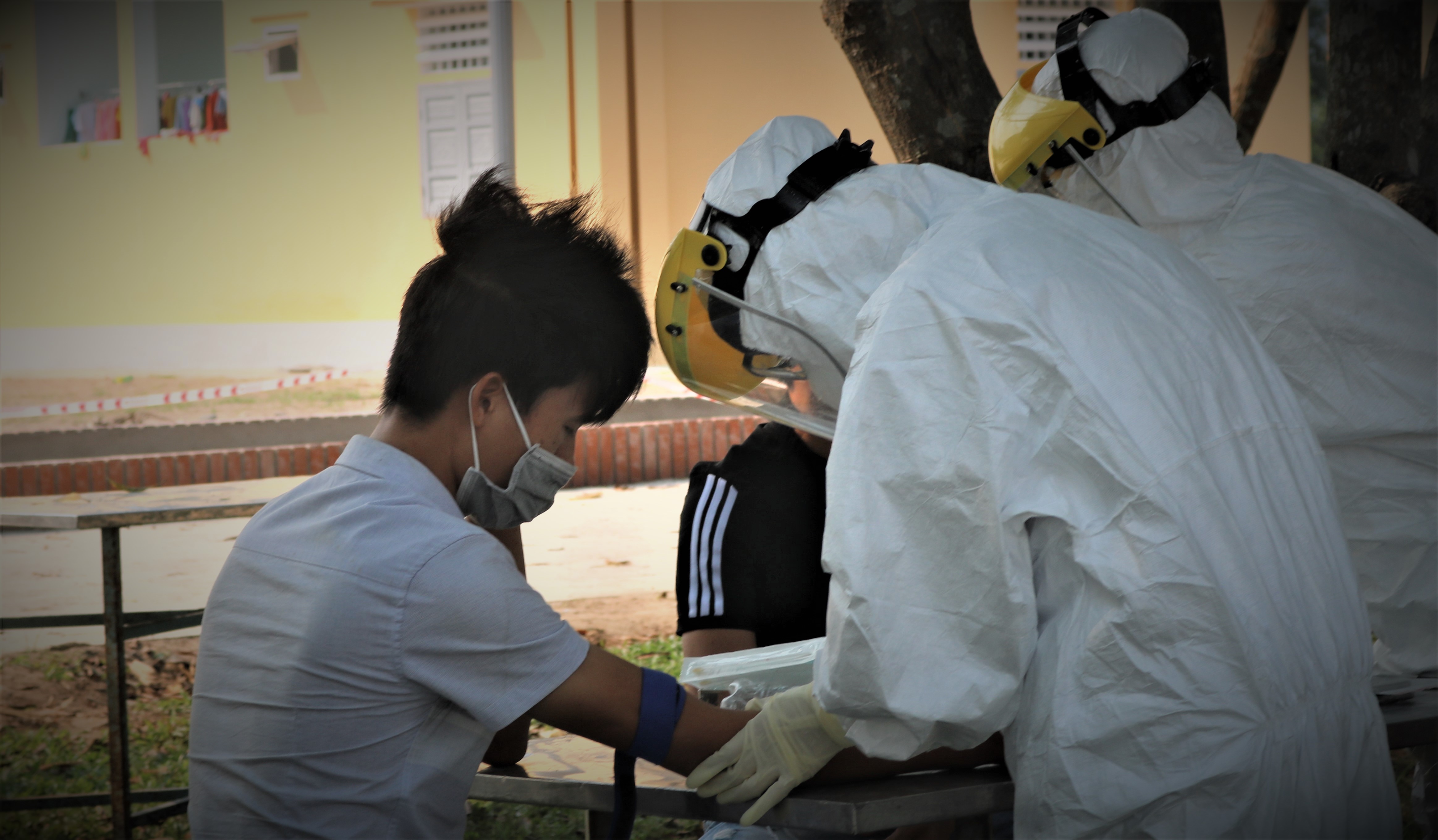 Thừa Thiên Huế triển khai test nhanh xét nghiệm kháng thể virus SARS-CoV-2