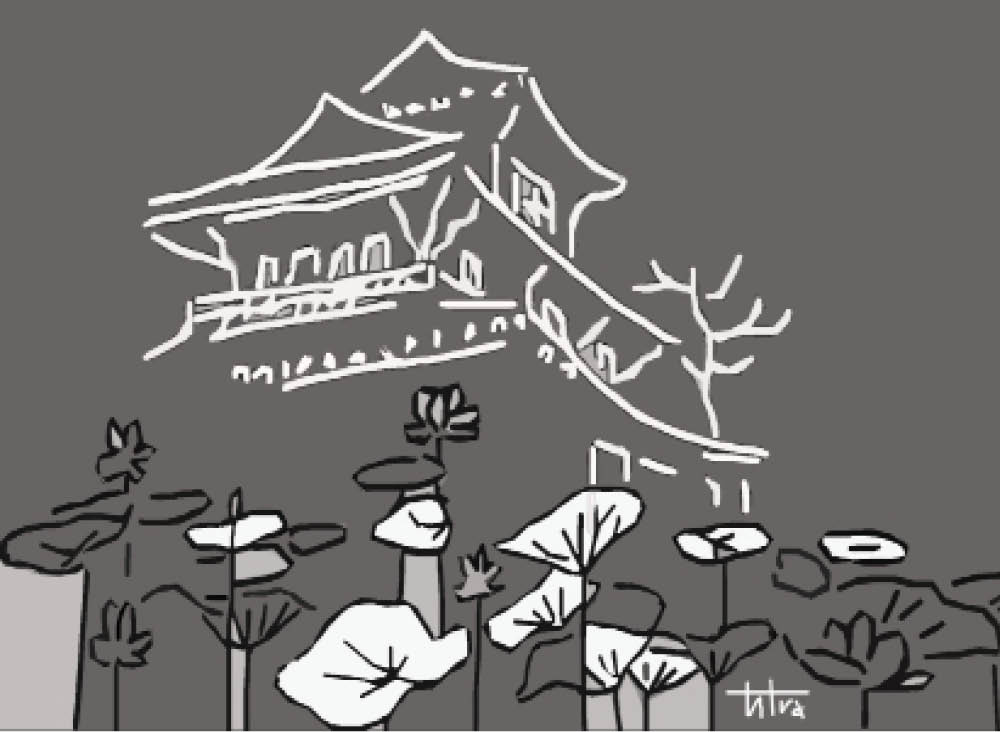 Tháng năm về trên Huế