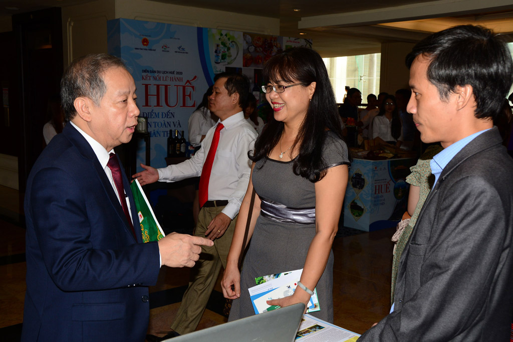 Xác định được đối tượng khách  dịch vụ phù hợp sẽ giúp Huế thu hút khách