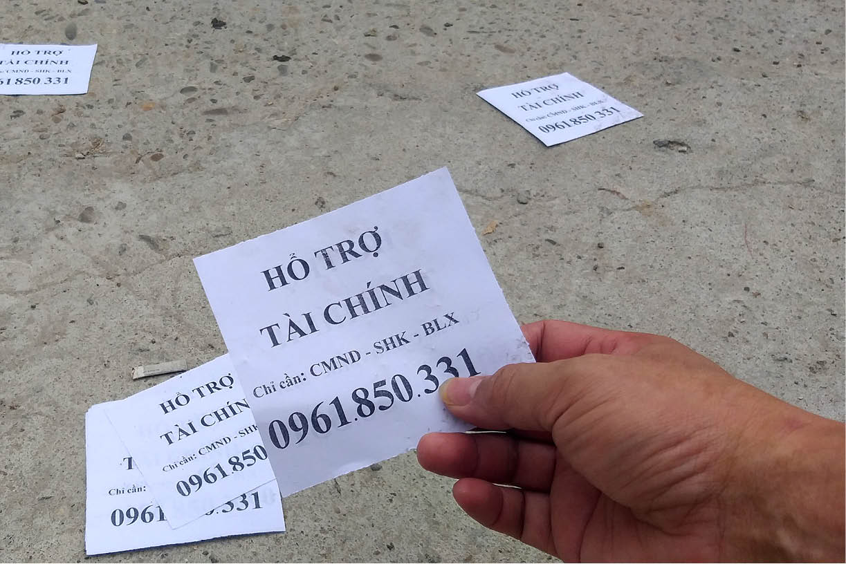 Tái diễn tình trạng rải tờ rơi quảng cáo vay tiền