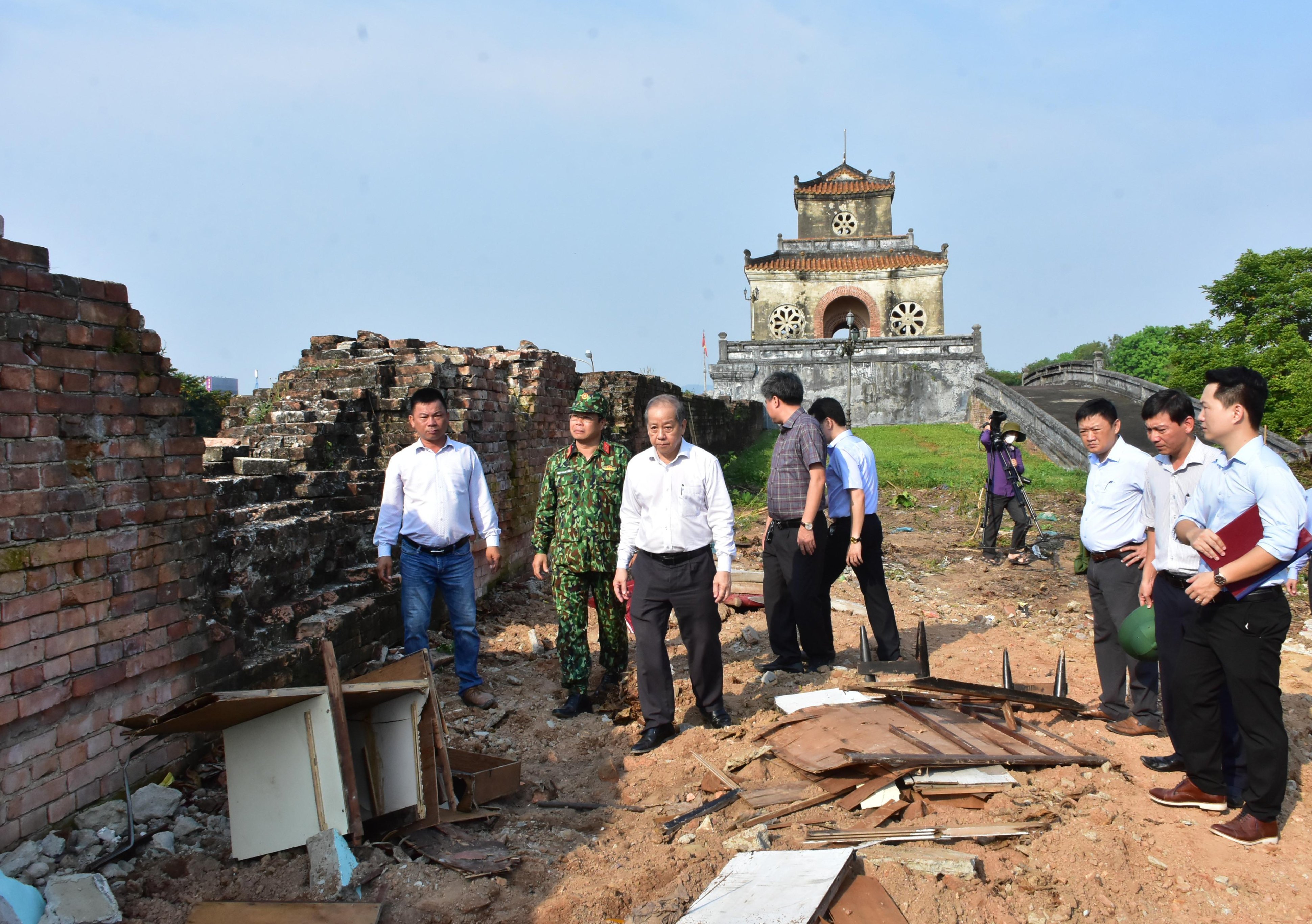 Xin cơ chế đặc thù, tập trung mọi nguồn lực, làm hết trách nhiệm