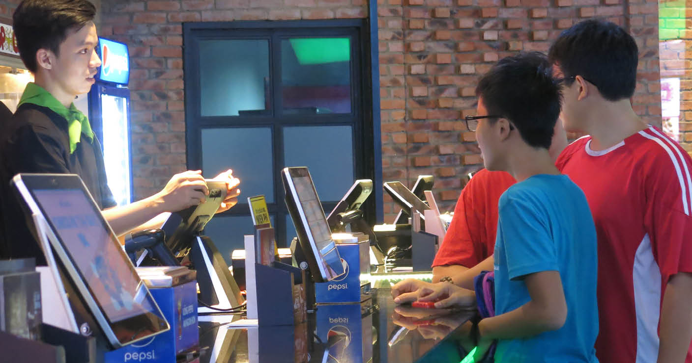 Phục hồi dần các hoạt động văn hóa