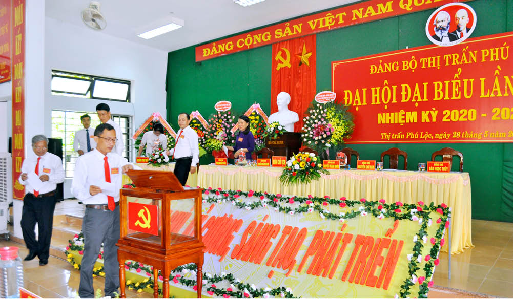 Gắn quy hoạch với nâng cao chất lượng đội ngũ