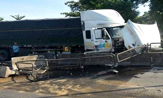 Phát hiện tài xế sử dụng ma tuý sau khi tự gây tai nạn