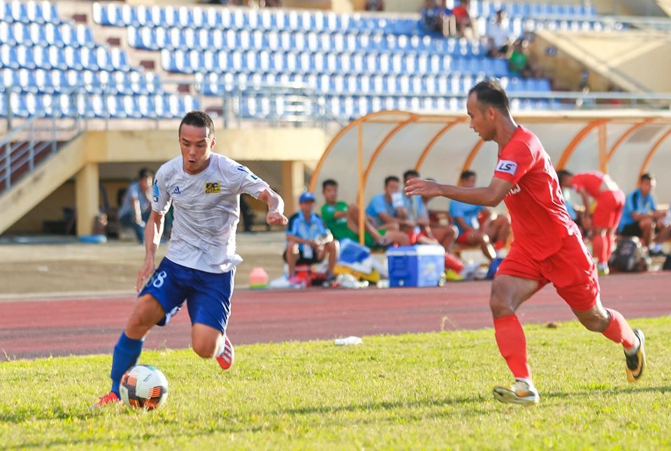 CLB Bóng đá Huế chia điểm trước XF Tây Ninh trên sân nhà