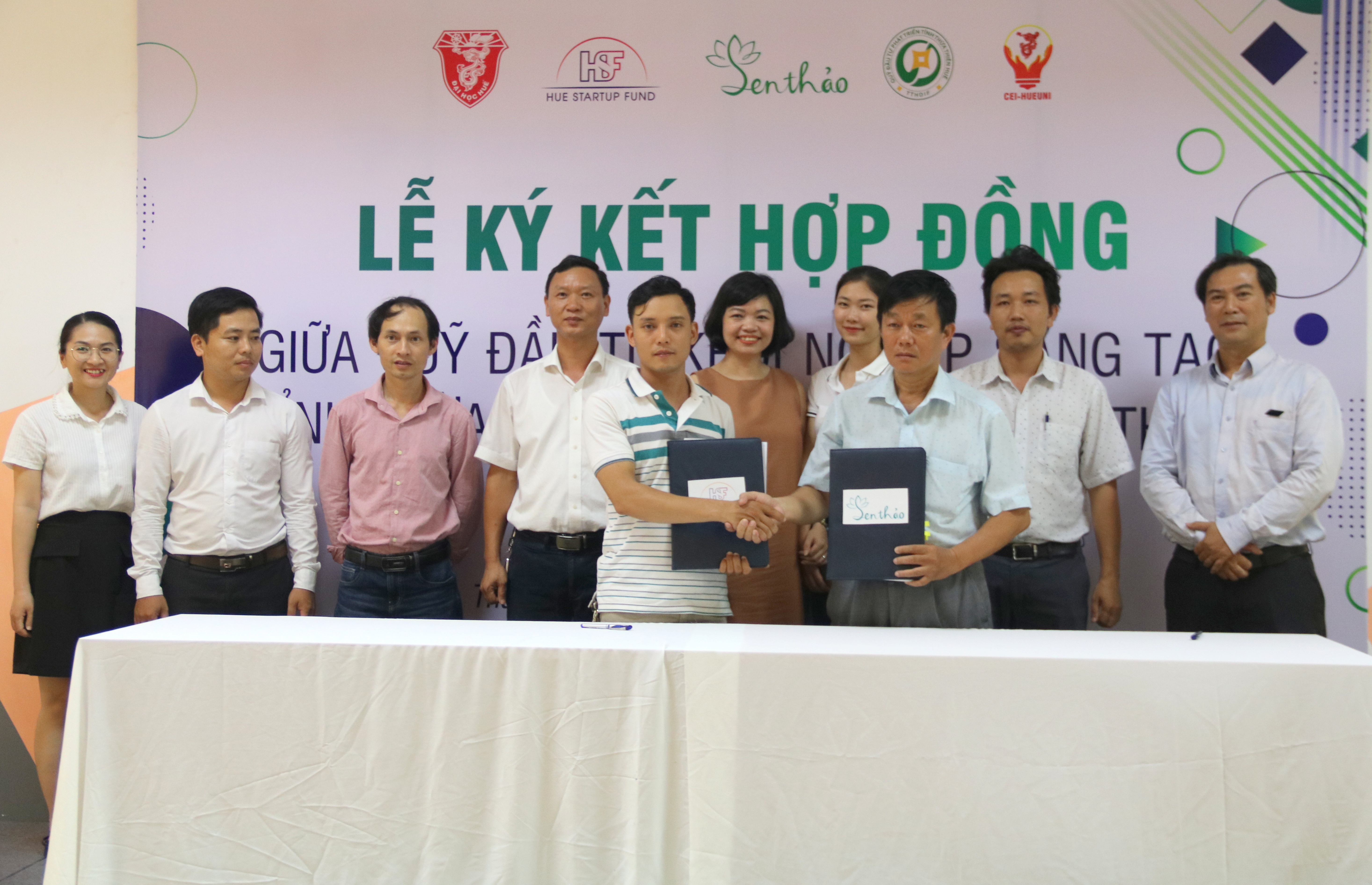 Hỗ trợ 250 triệu đồng cho dự án Sen Thảo