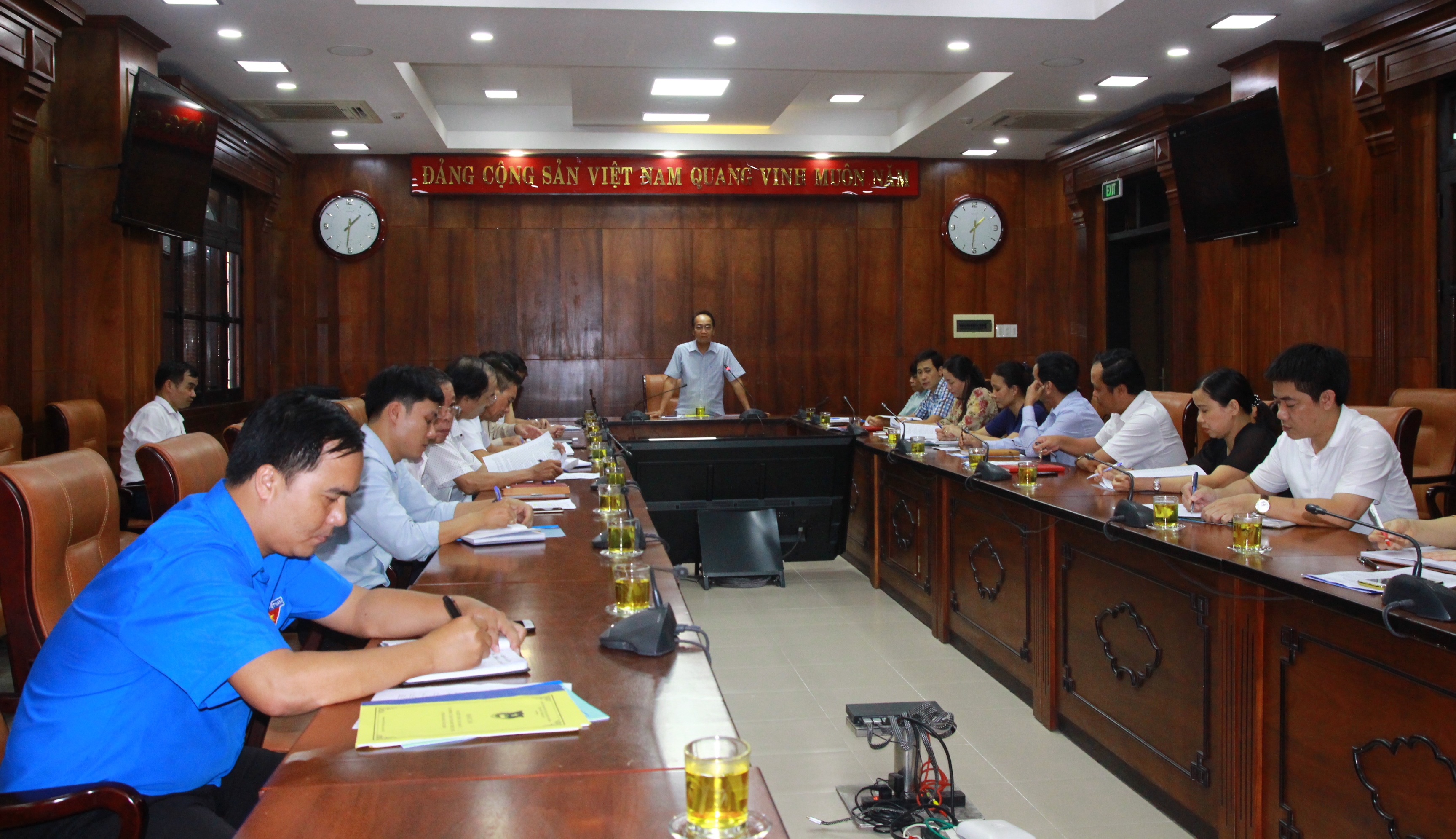 Tham mưu cấp ủy giải quyết những vấn đề búc xúc nảy sinh trong đời sống xã hội