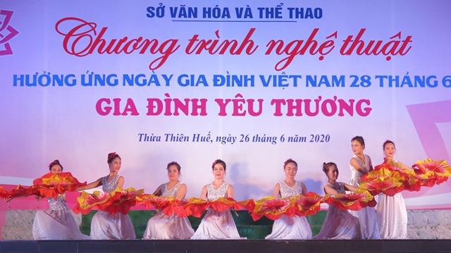 “Gia đình yêu thương”