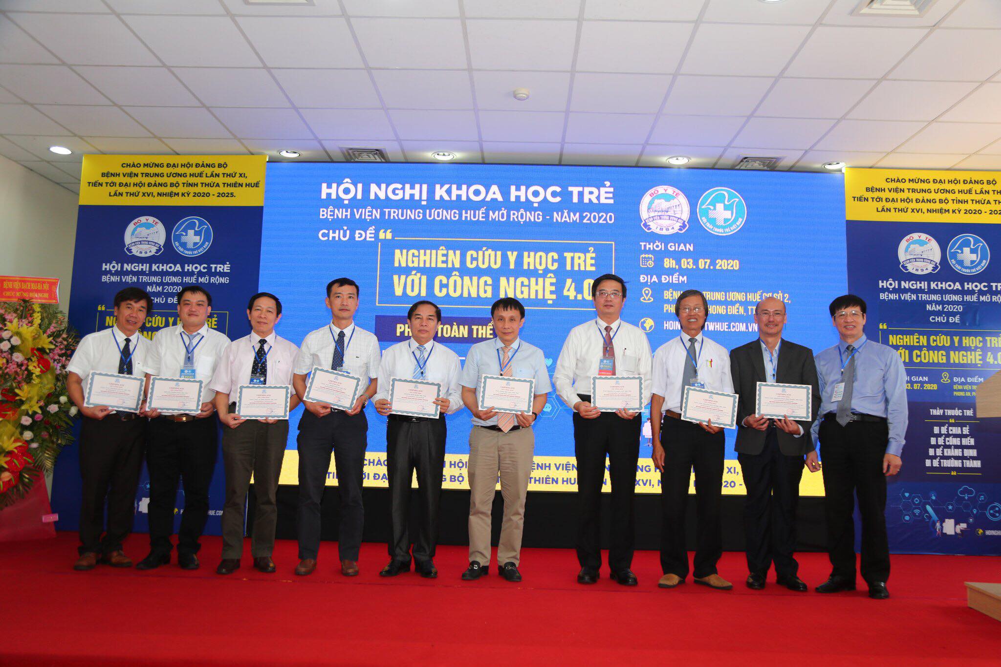 Hơn 500 đại biểu dự “Nghiên cứu y học trẻ với công nghệ 4 0”