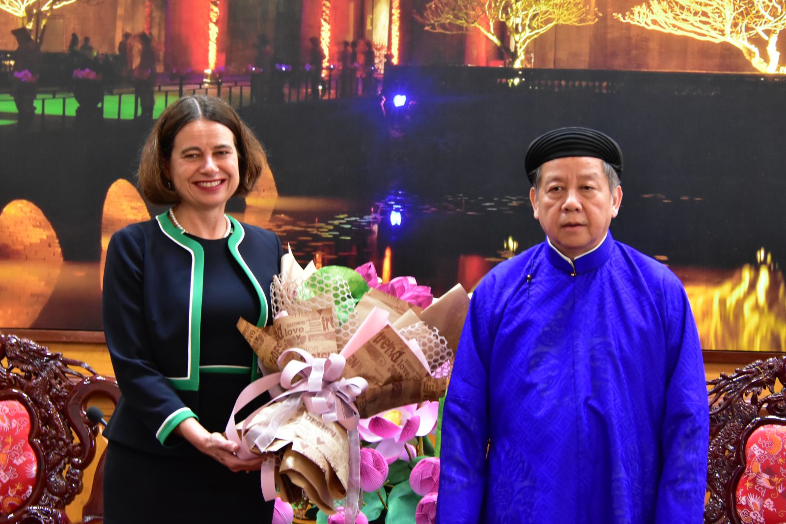 Australia supports Thua Thien Hue in building e-Government
