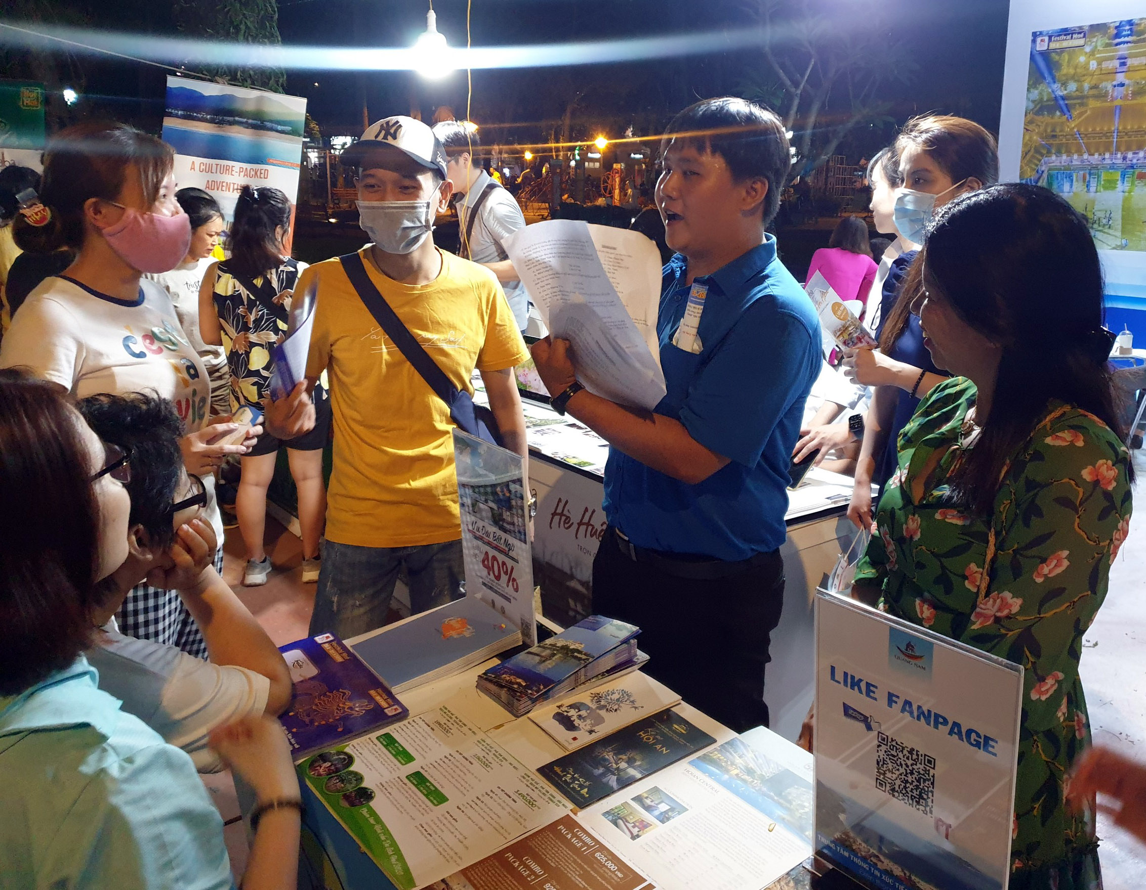 Huế tham gia quảng bá tại Ngày hội du lịch thành phố Hồ Chí Minh 2020