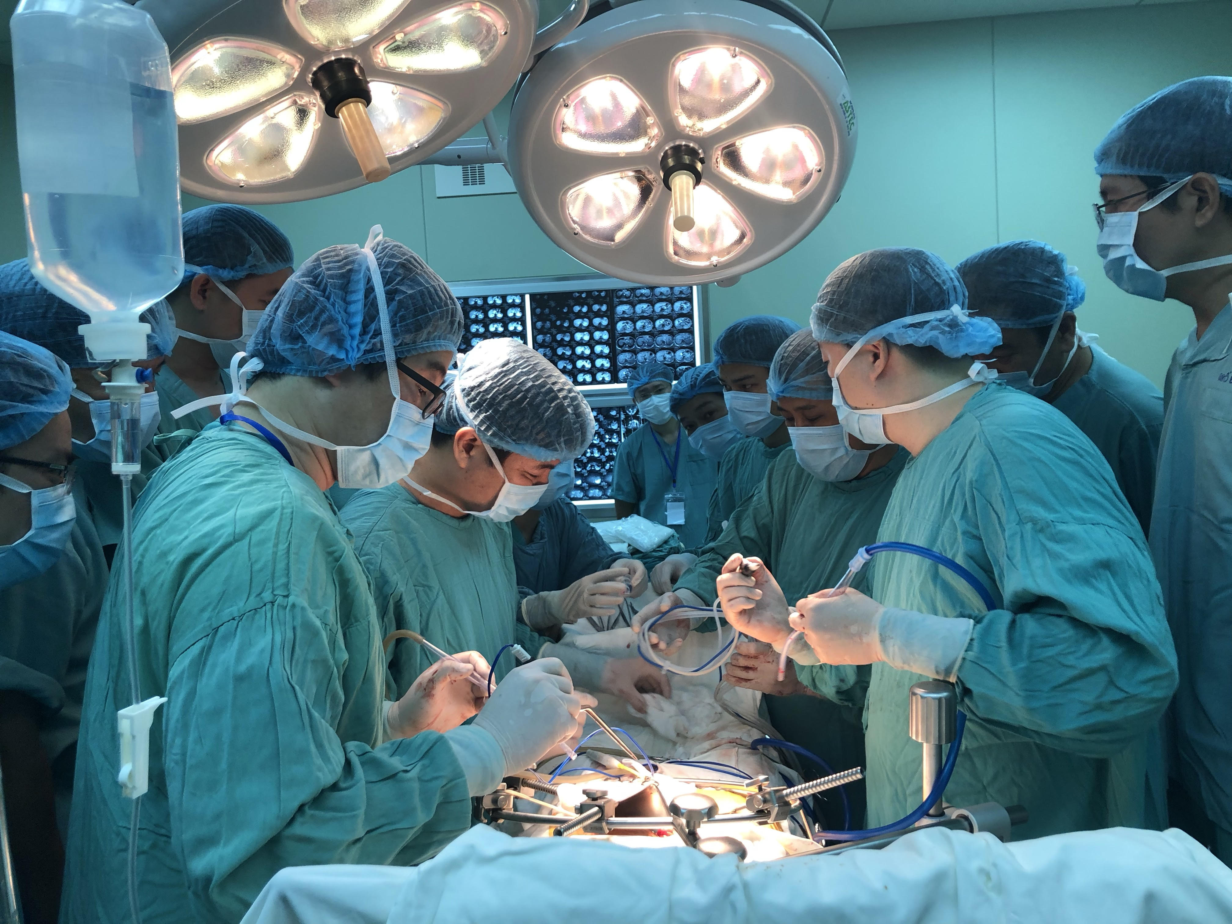 Xứng danh Anh hùng lao động thời kỳ đổi mới