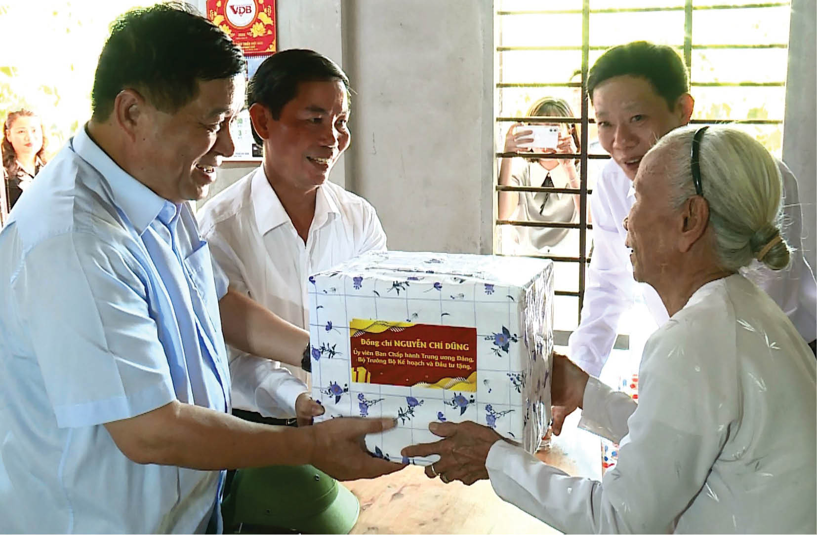 Tri ân bằng cả tấm lòng