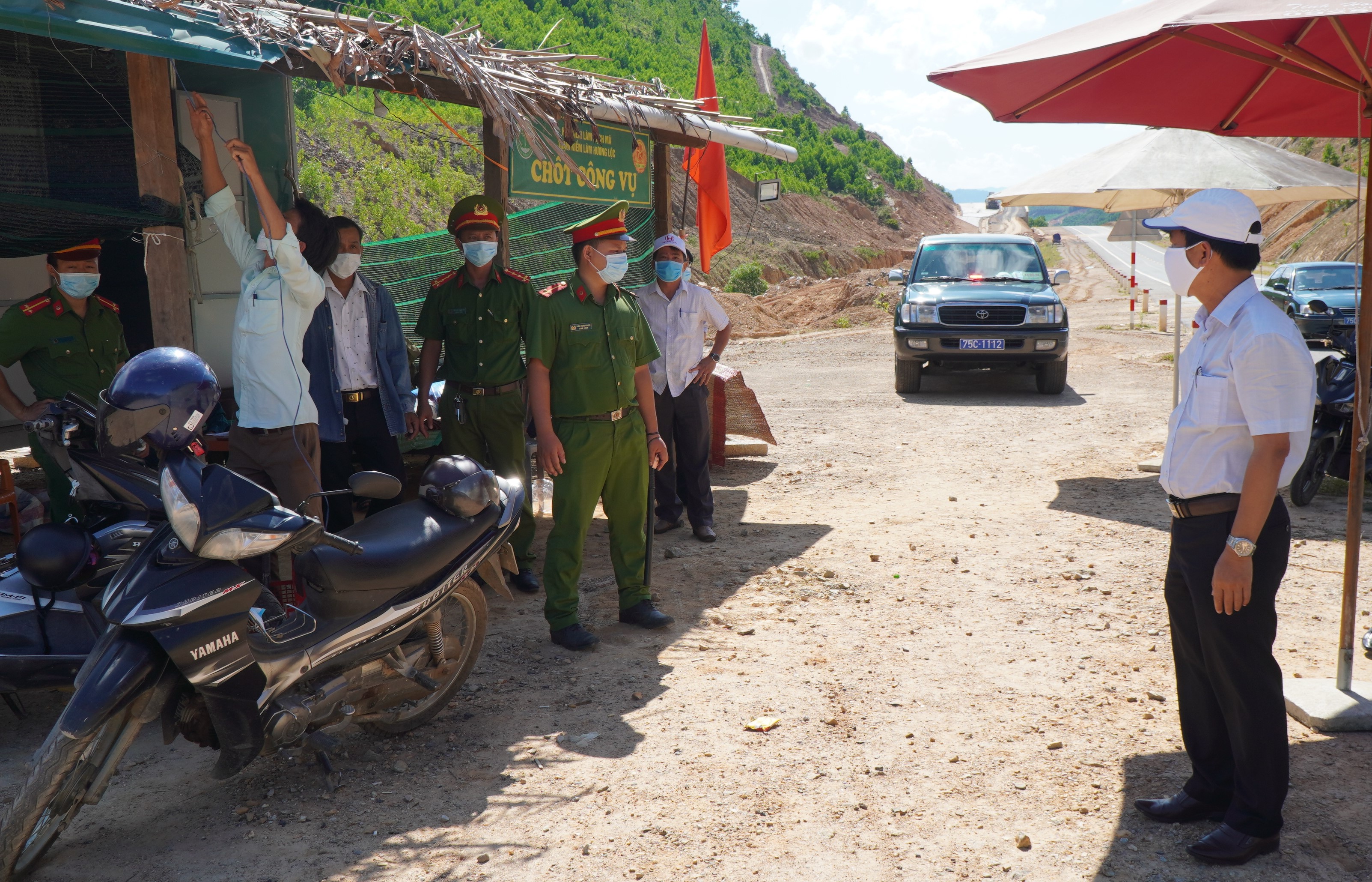 Ngăn chặn người từ vùng dịch đi vào địa bàn tỉnh