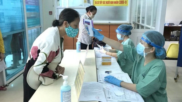 Bệnh viện Trường ĐH Y Dược phân luồng lối đi, kiểm soát phòng dịch