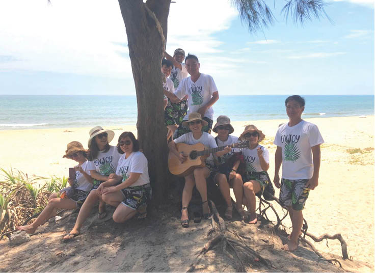 Về Vinh Xuân họp lớp