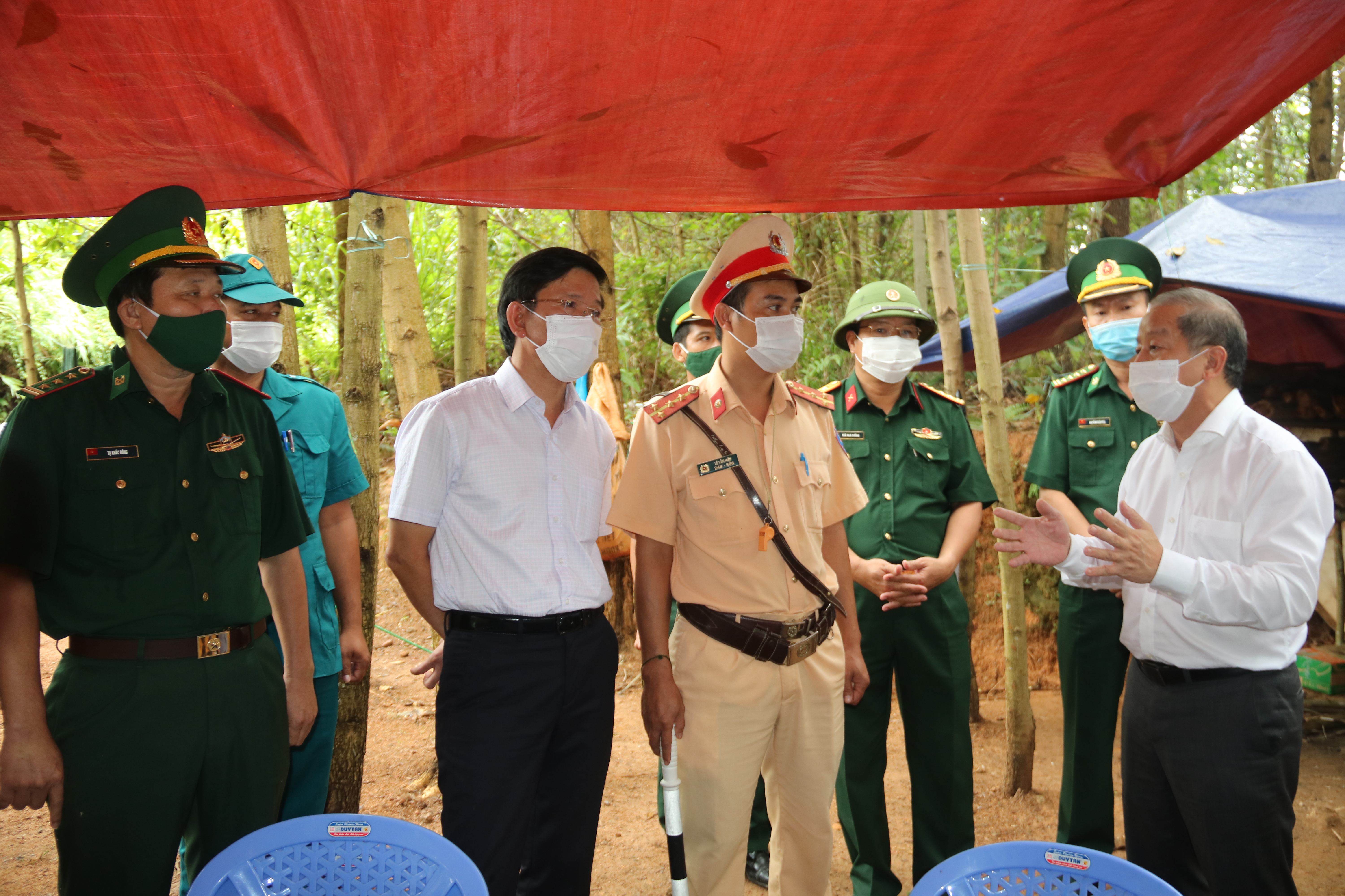 Kiểm soát kỹ vùng giáp ranh