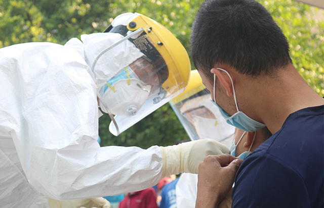 “Yêu thương  cả trách nhiệm của chúng tôi nữa”