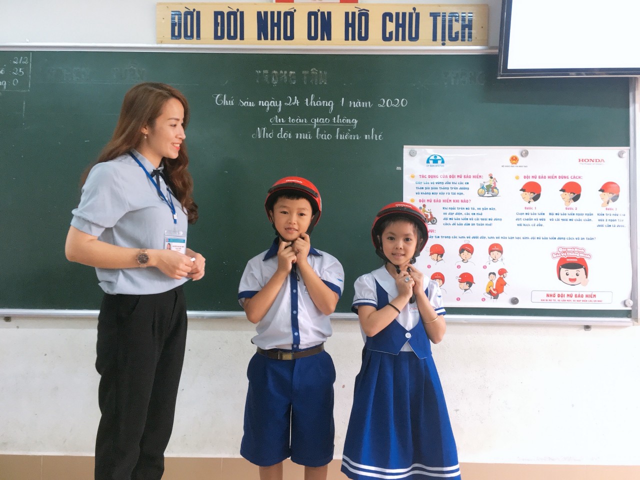 Cô giáo đạt giải Nhất quốc gia về “An toàn giao thông cho nụ cười trẻ thơ”