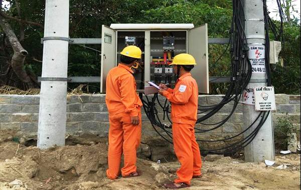 Tiền điện sinh hoạt tăng bất thường ở Lăng Cô Sẽ kiểm tra, thông báo kết quả cho người dân