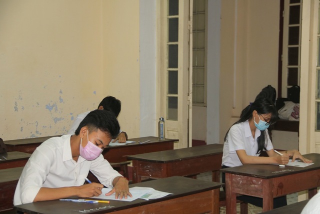 Kỳ thi tốt nghiệp THPT lần 2 kết thúc an toàn, nghiêm túc