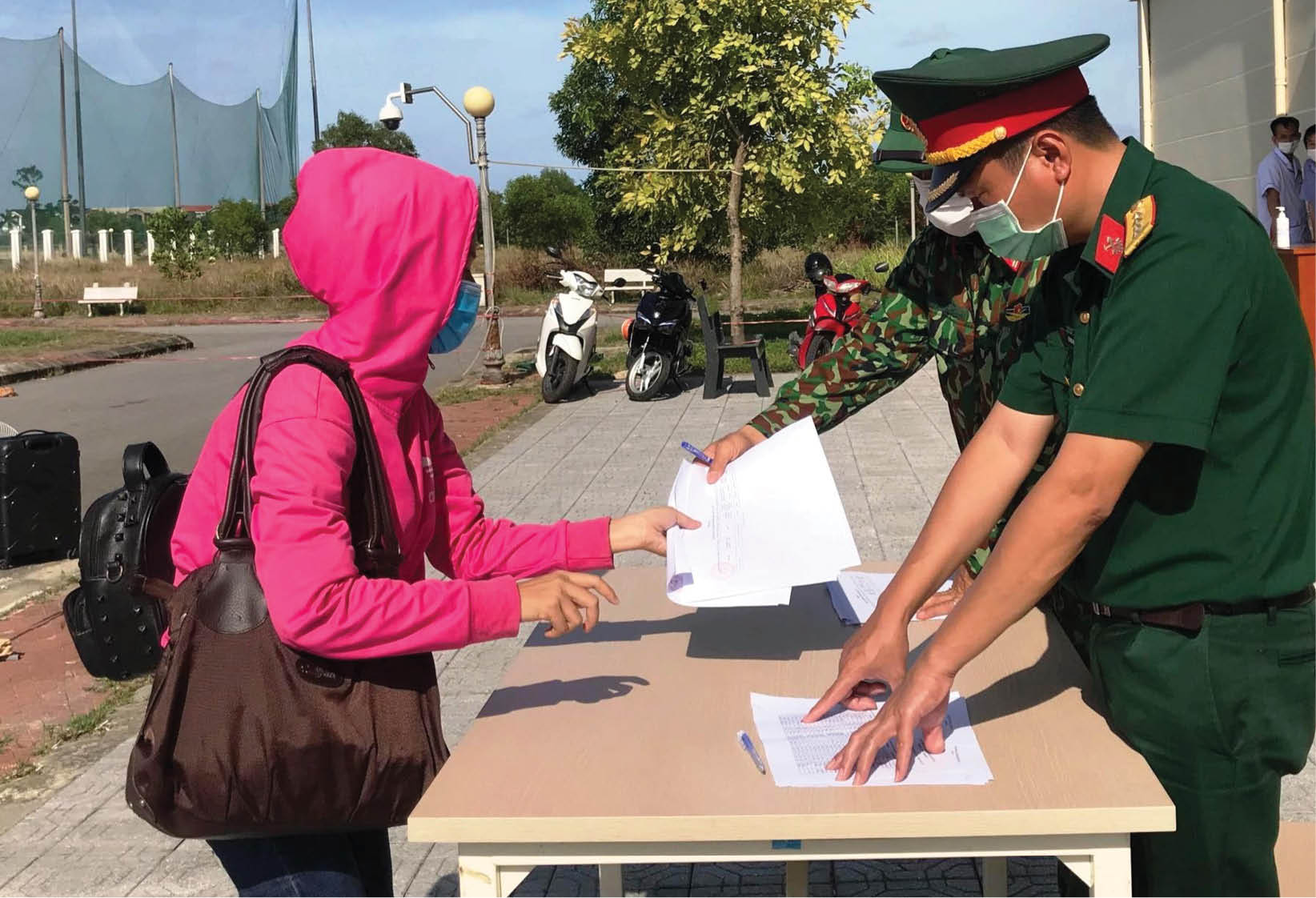 Tình cảm gửi lại