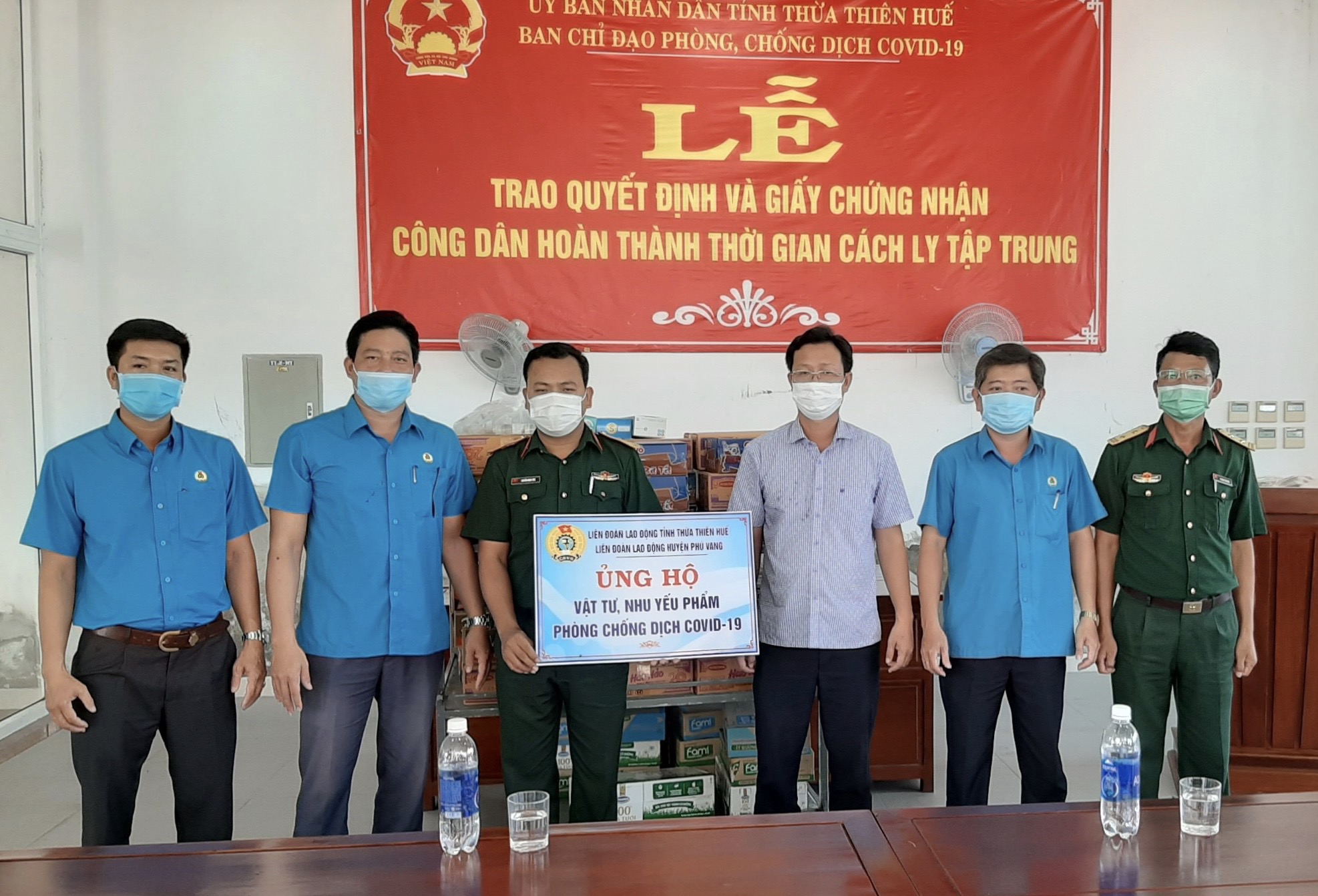 Liên đoàn Lao động huyện Phú Vang Nhiều hoạt động hỗ trợ, ủng hộ phòng, chống dịch COVID-19