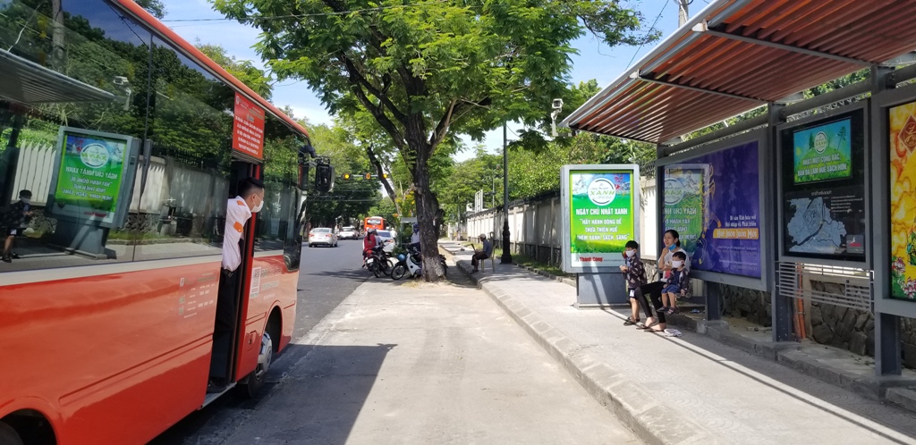 Đầu tư xây dựng 25 nhà chờ xe buýt hiện đại