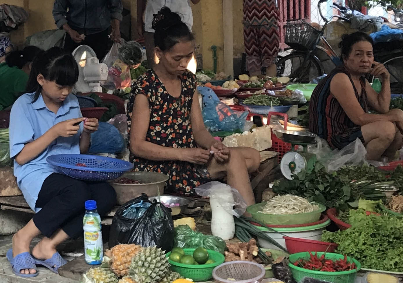 Đeo khẩu trang chỉ vì sợ phạt