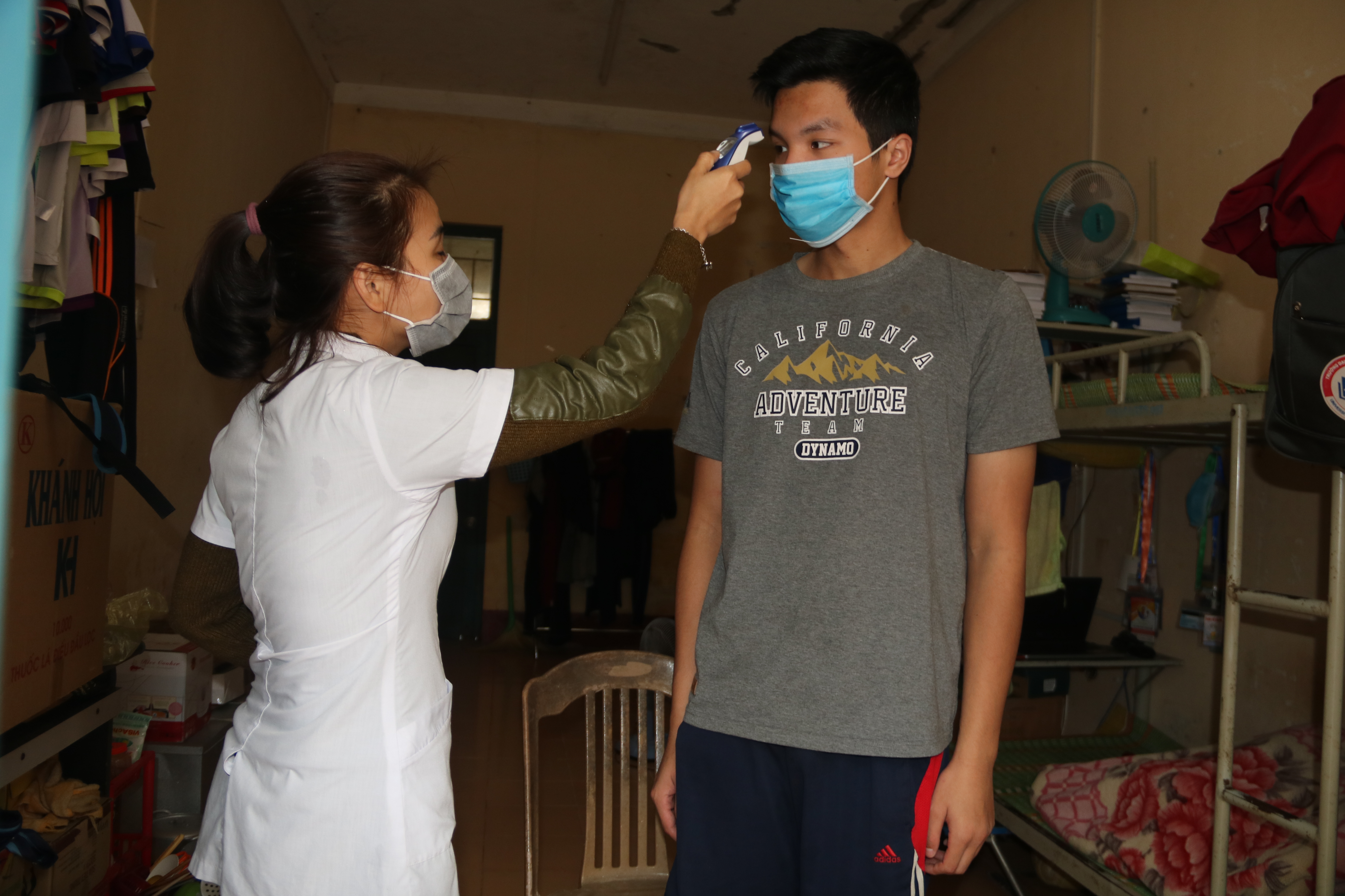 Dự kiến tổ chức 3 đợt tiếp nhận lưu học sinh Lào trở lại nhập học