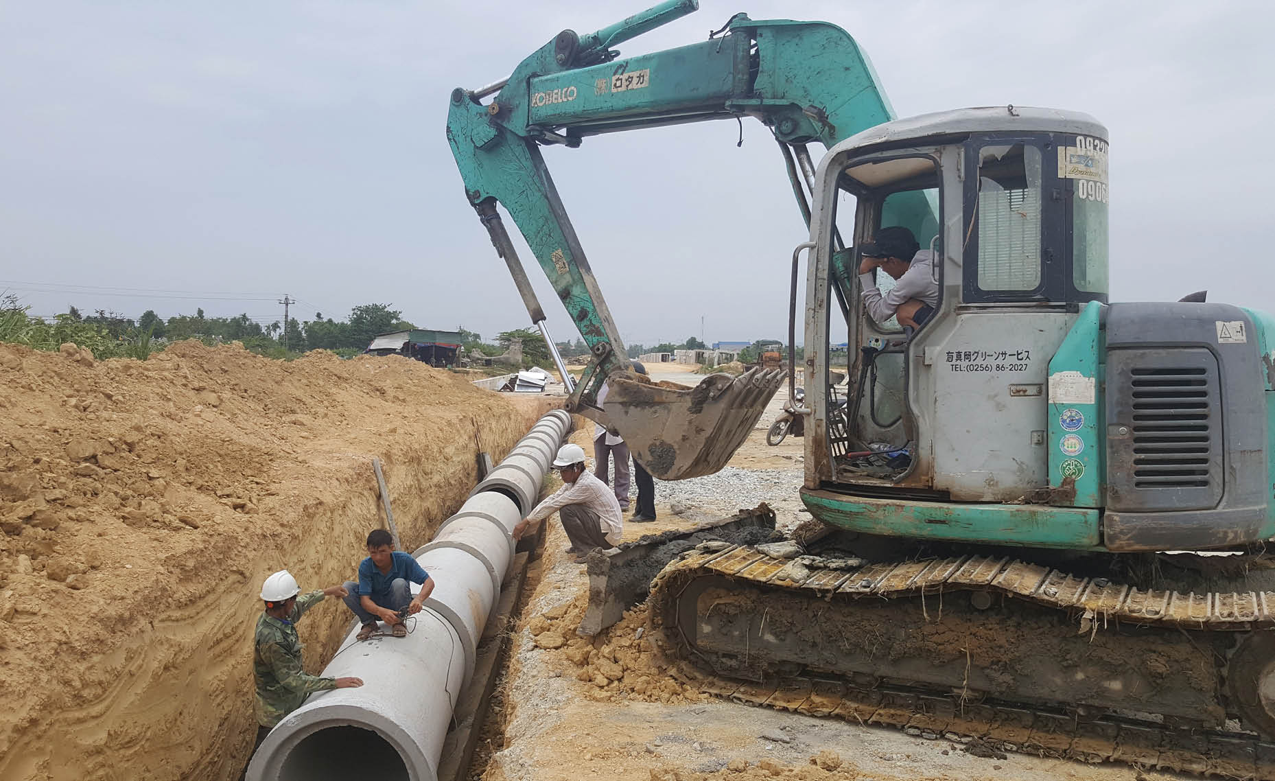 An toàn công trình giao thông trước cơn bão số 5