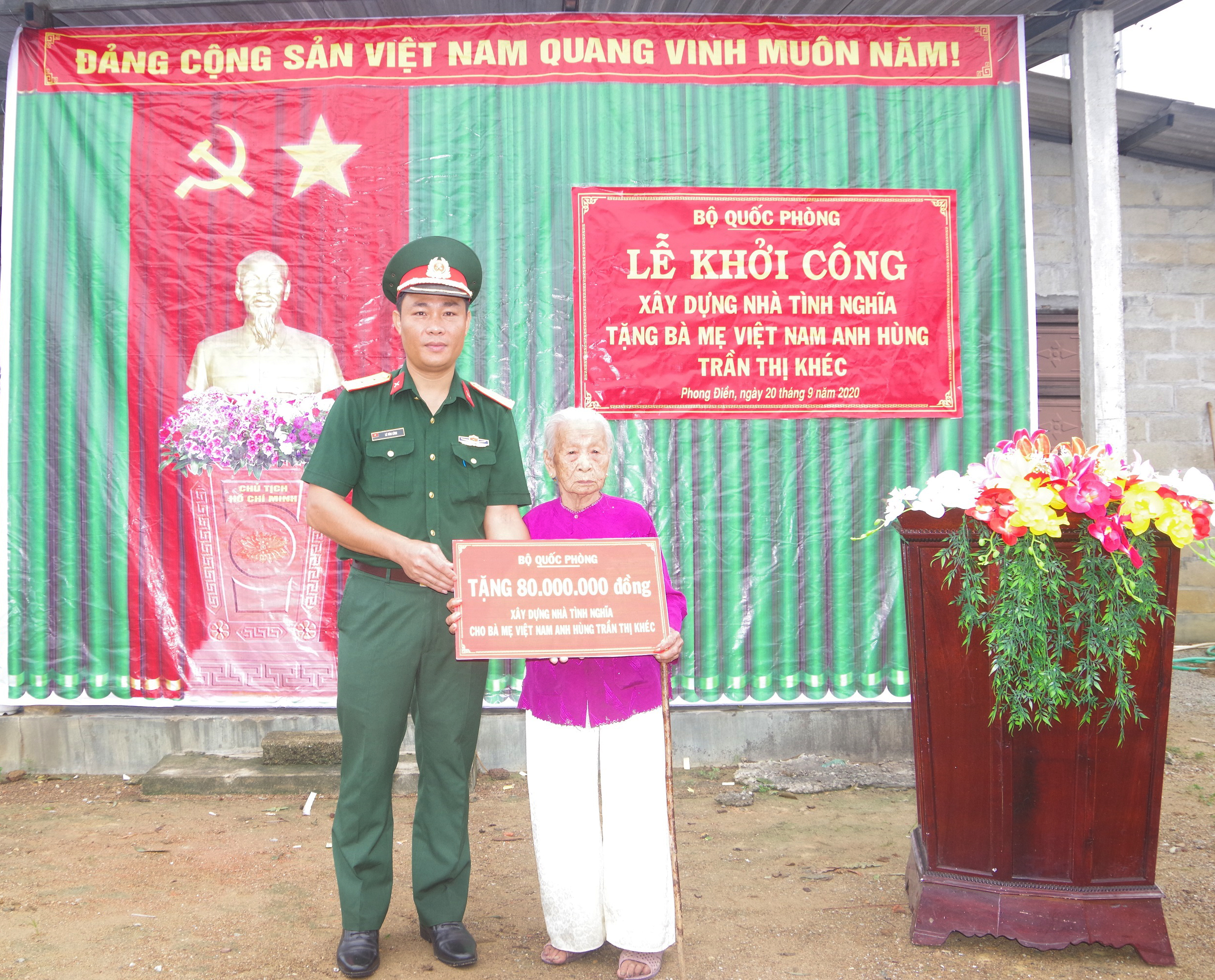 Khởi công xây dựng nhà tình nghĩa cho Mẹ Việt Nam Anh hùng