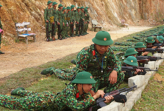 Xây dựng lực lượng chính quy, tinh nhuệ