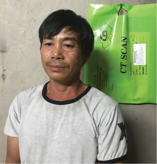 Anh Phận mong có tiền chữa bệnh cho vợ và con