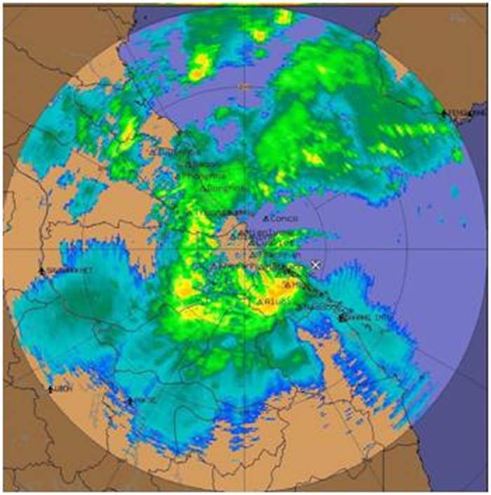 Các số liệu đo bão số 5 đổ bộ vào Huế đúng như dự báo