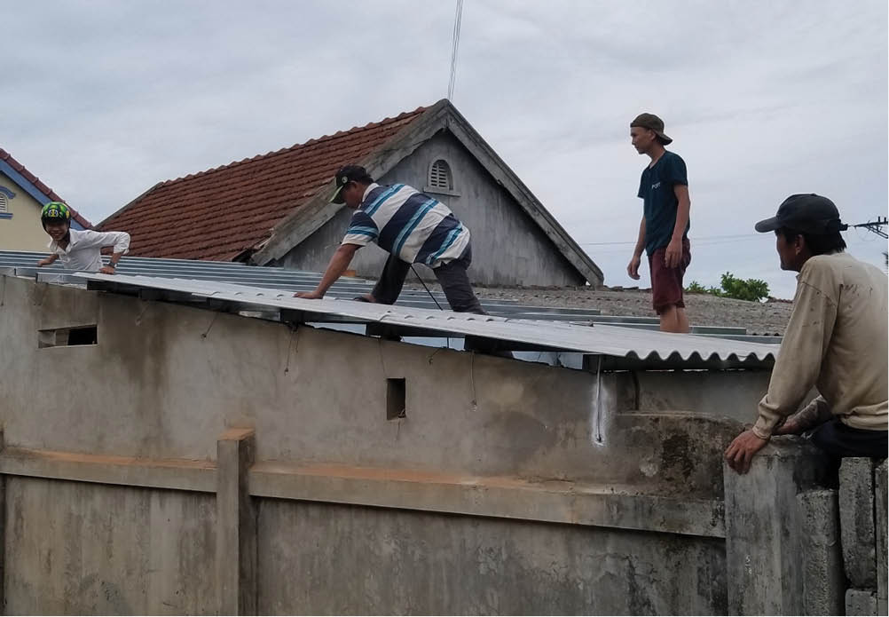 Vượt khó mưu sinh