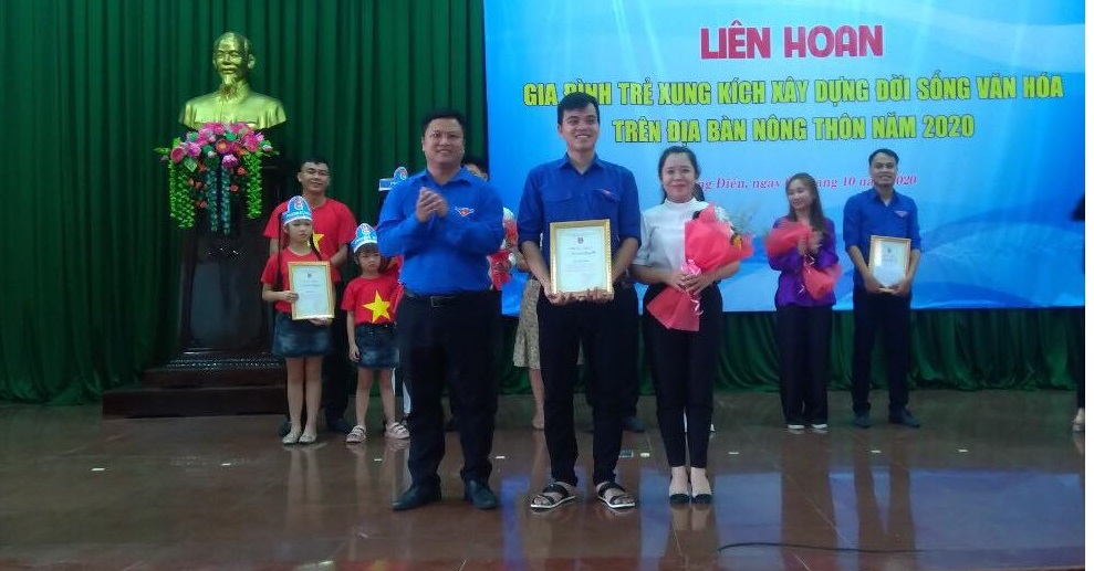 Anh Hoàng Vĩnh Phú vinh dự nhận “Giải thưởng 15 10”