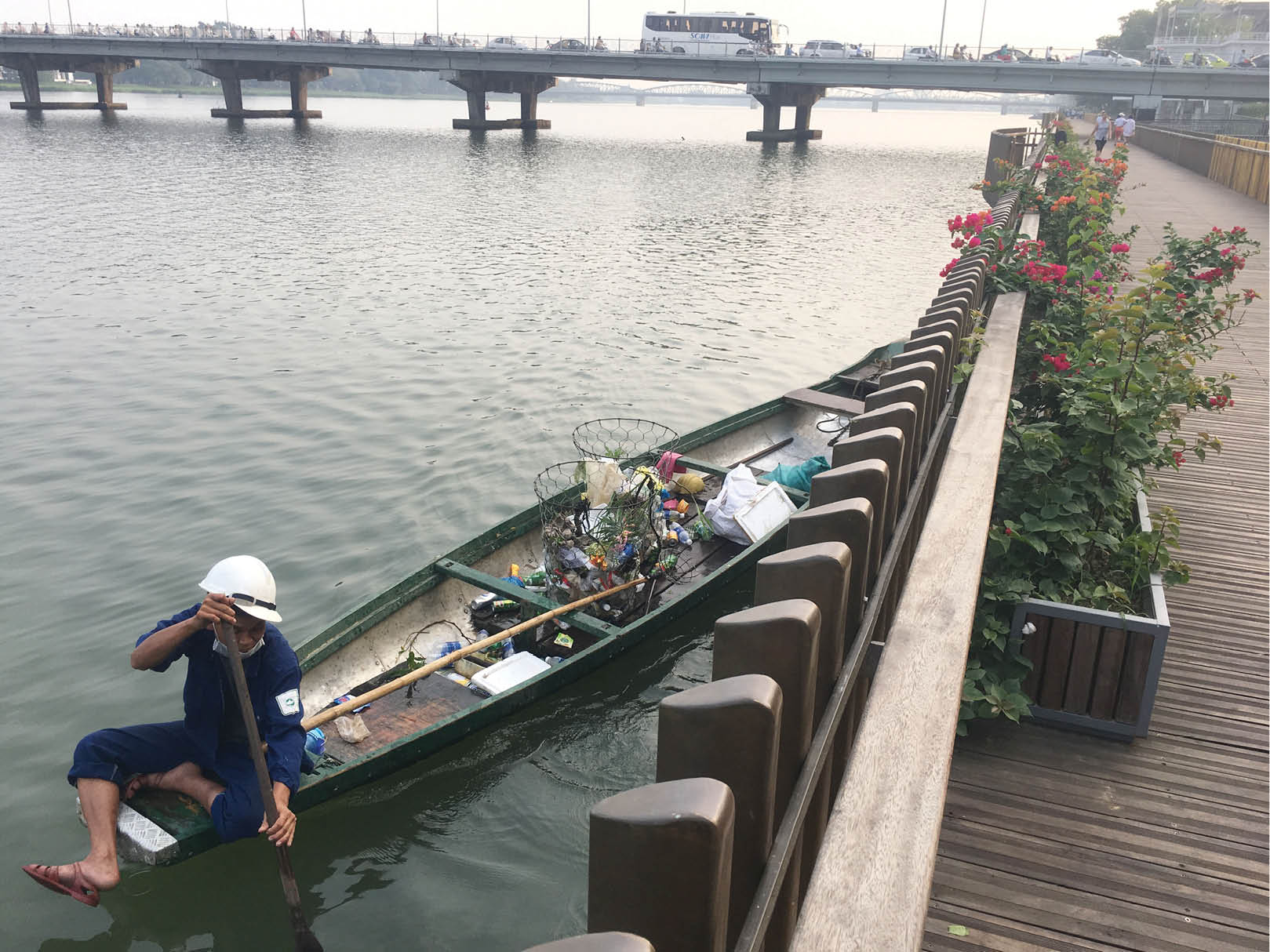 Cần có “thuốc” chữa những thói quen phản cảm