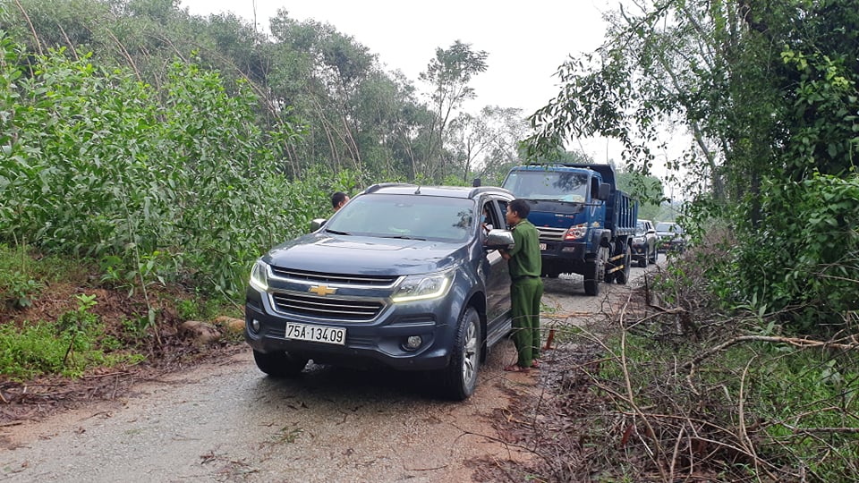 Tạm hoãn Đại hội Đảng bộ tỉnh lần thứ XVI, tập trung công tác khắc phục hậu quả mưa lũ