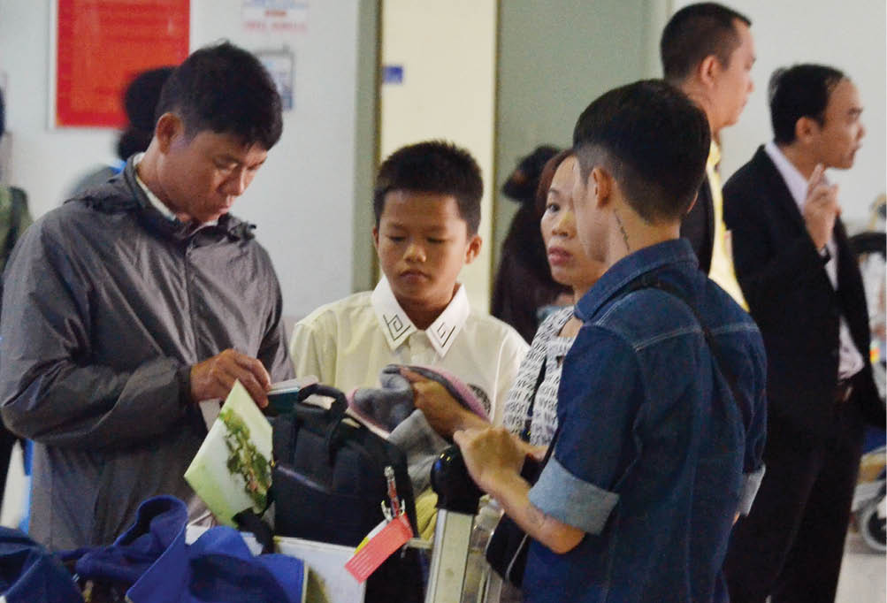 Dầu tràm còn “khoảng cách” với khách hàng ngoại tỉnh