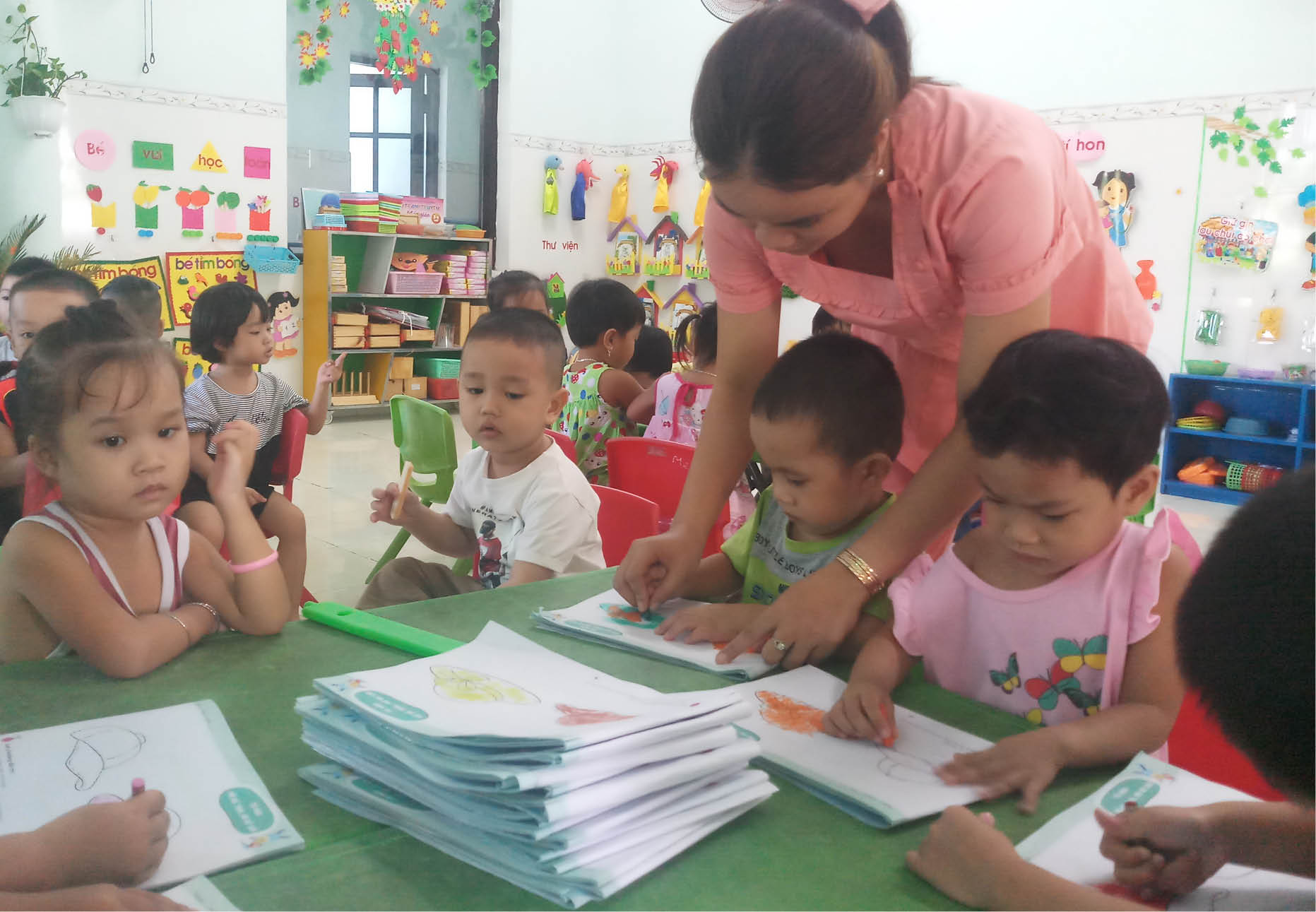 Sẽ thanh, kiểm tra các khoản thu tại Trường mầm non Sơn Ca