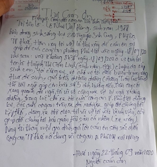 Người dân viết thư cảm ơn lực lượng công an giúp dân trong mưa lũ