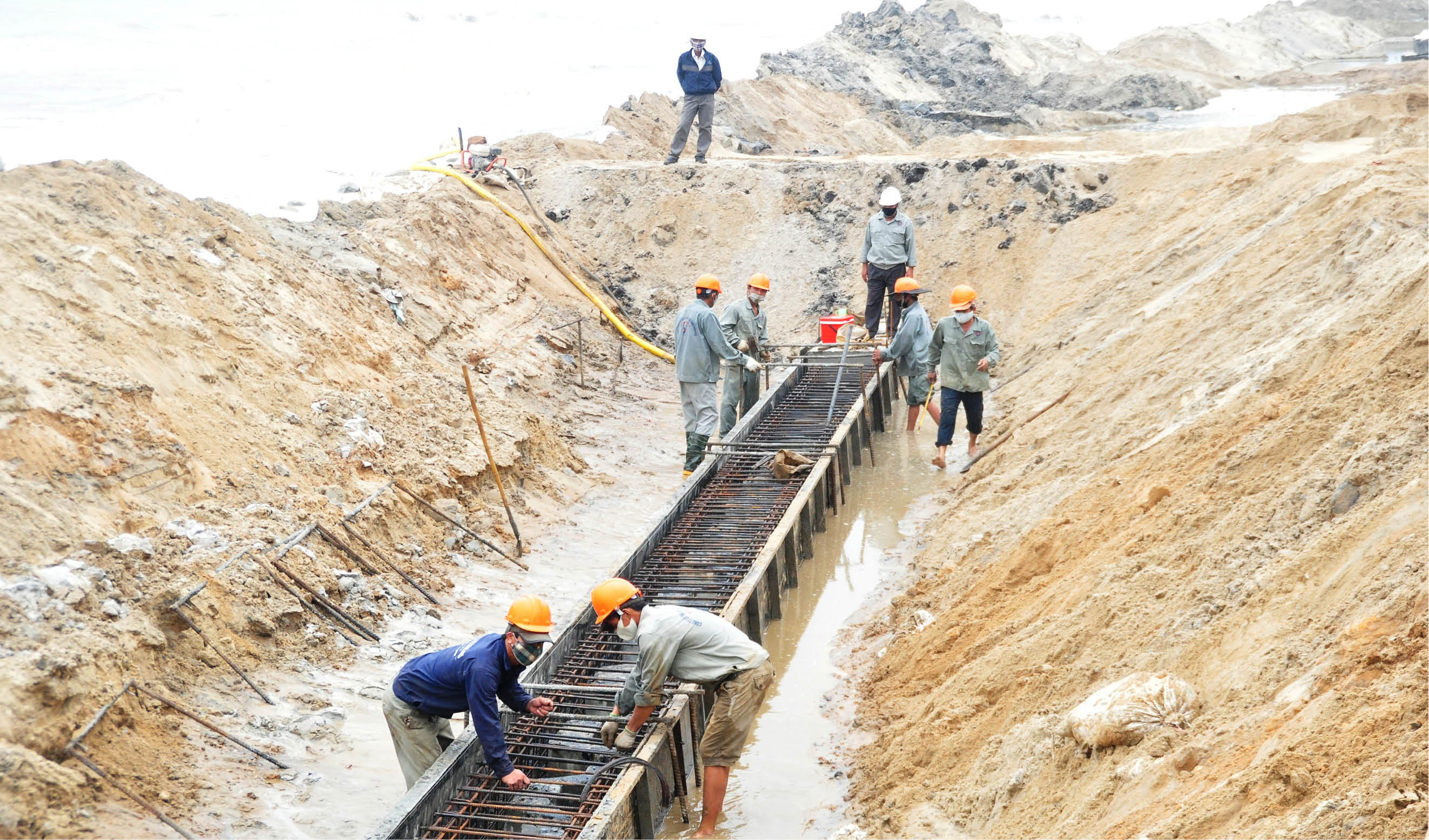 Đầu tư các công trình phòng chống thiên tai