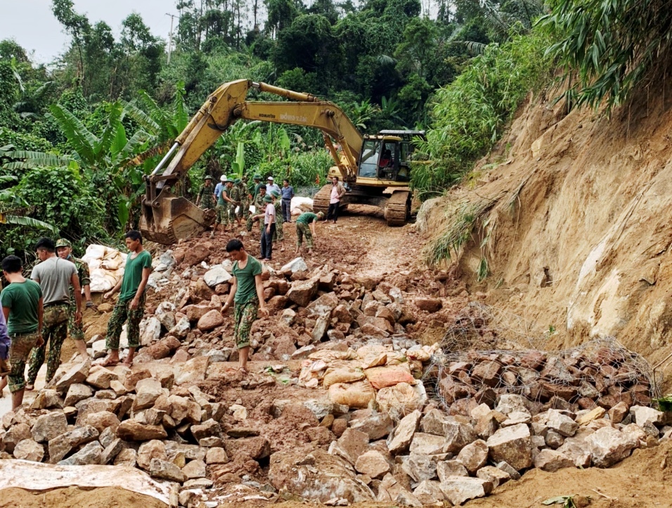 Đường 71 đã thông, tìm thấy 4 17 nạn nhân ở Thủy điện Rào Trăng 3