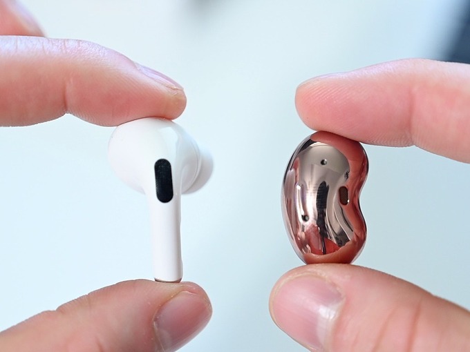 Airpods Pro mới sẽ giống tai nghe Samsung
