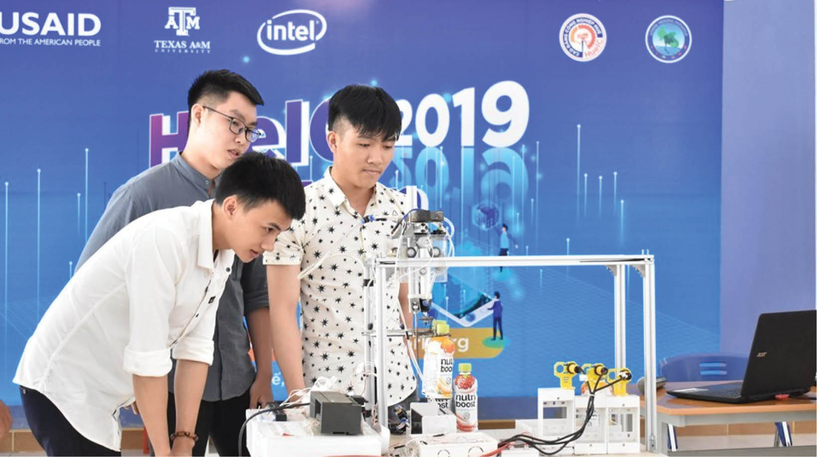 Đầu tư tương xứng cho giáo dục thường xuyên