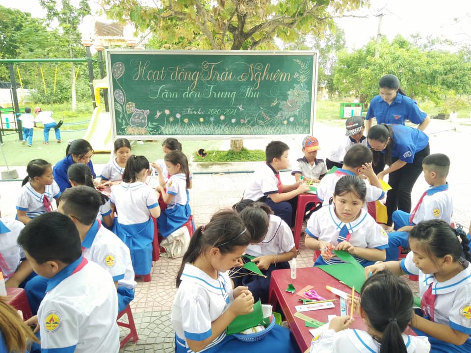Học sinh đi học trở lại từ chiều nay 29 10
