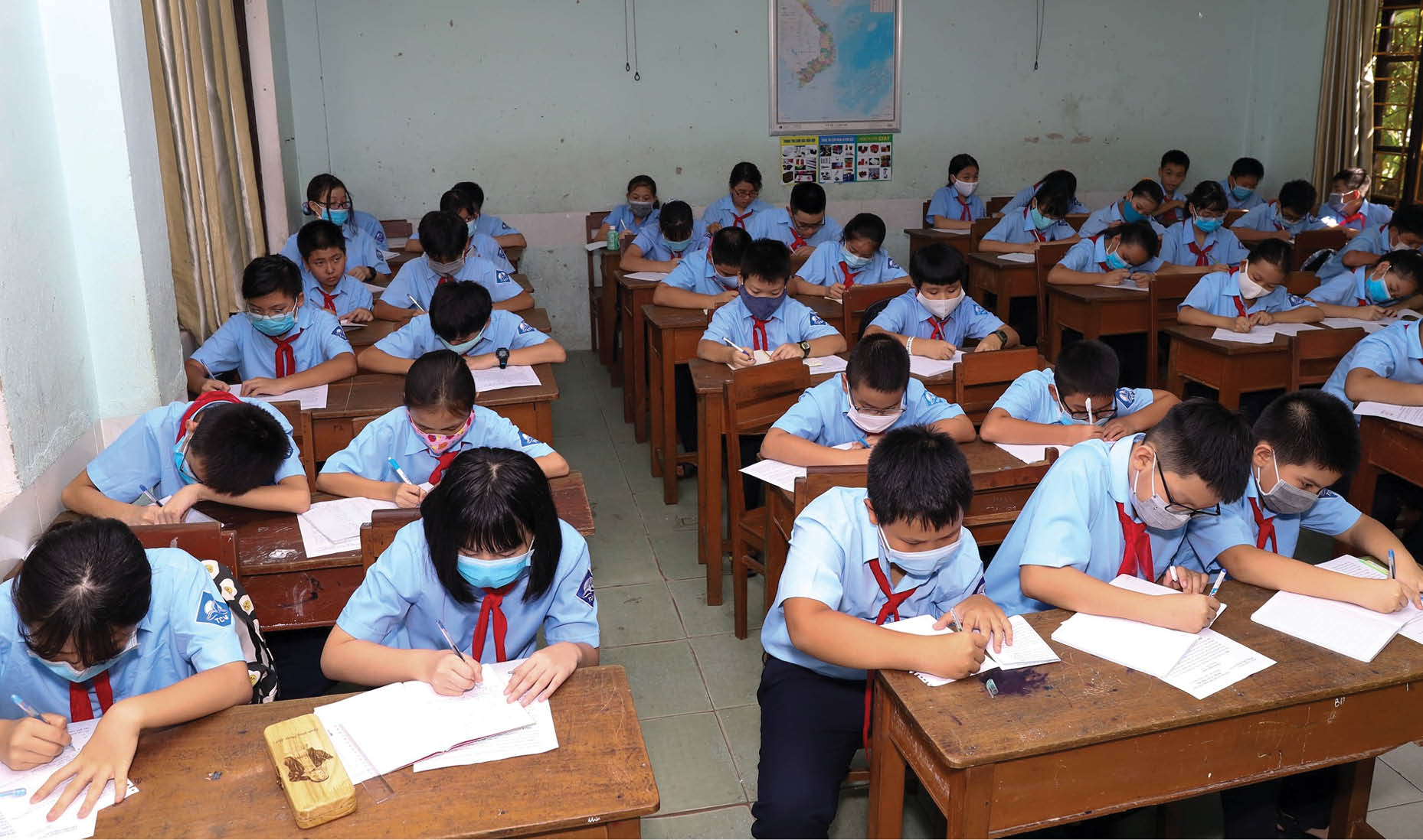 Những ngôi trường “vượt lũ”