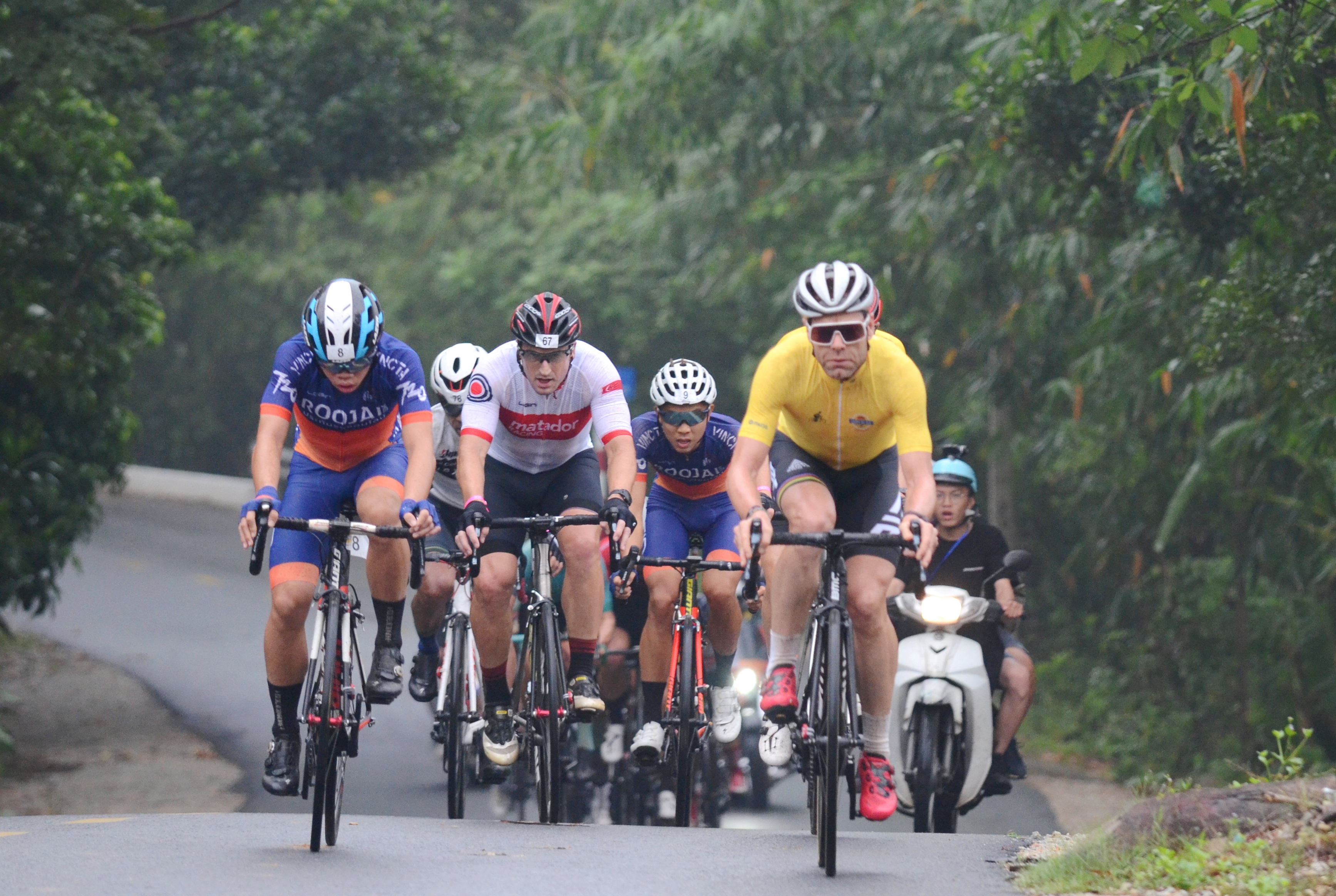 Nhà vô địch Tour de France và mục tiêu lớn tại Huế