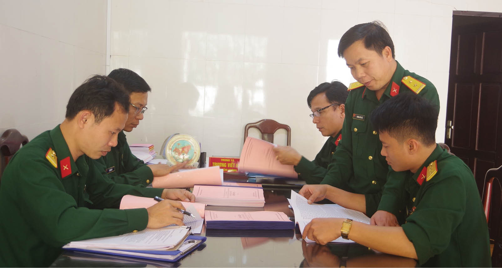 Tăng cường sự lãnh đạo của Đảng đối với sự nghiệp bảo vệ Tổ quốc